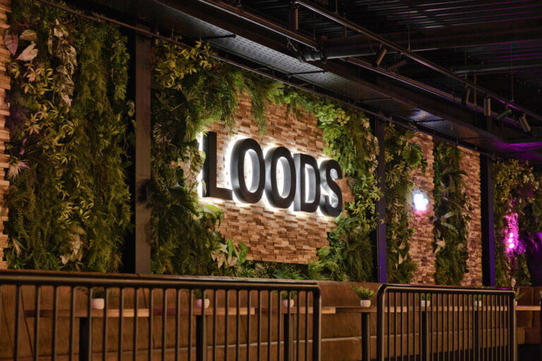 Loods website header