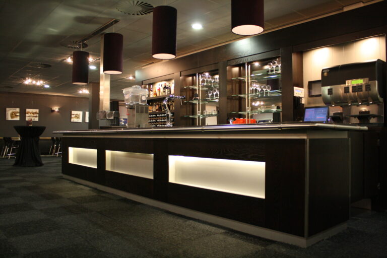 Bar in het restaurant
