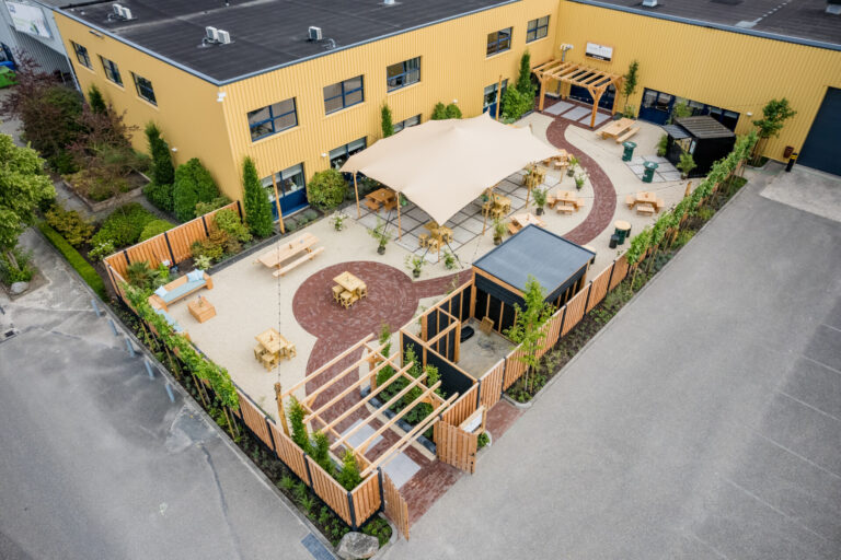 tuinlounge bij evenementenhal hardenberg