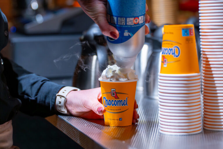 Chocomel met slagroom