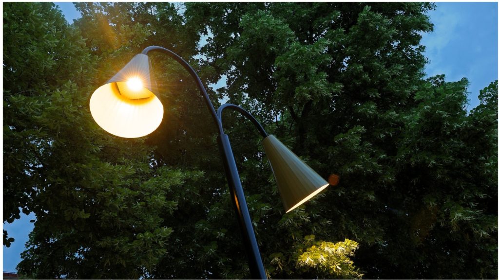 Foundations and accessories