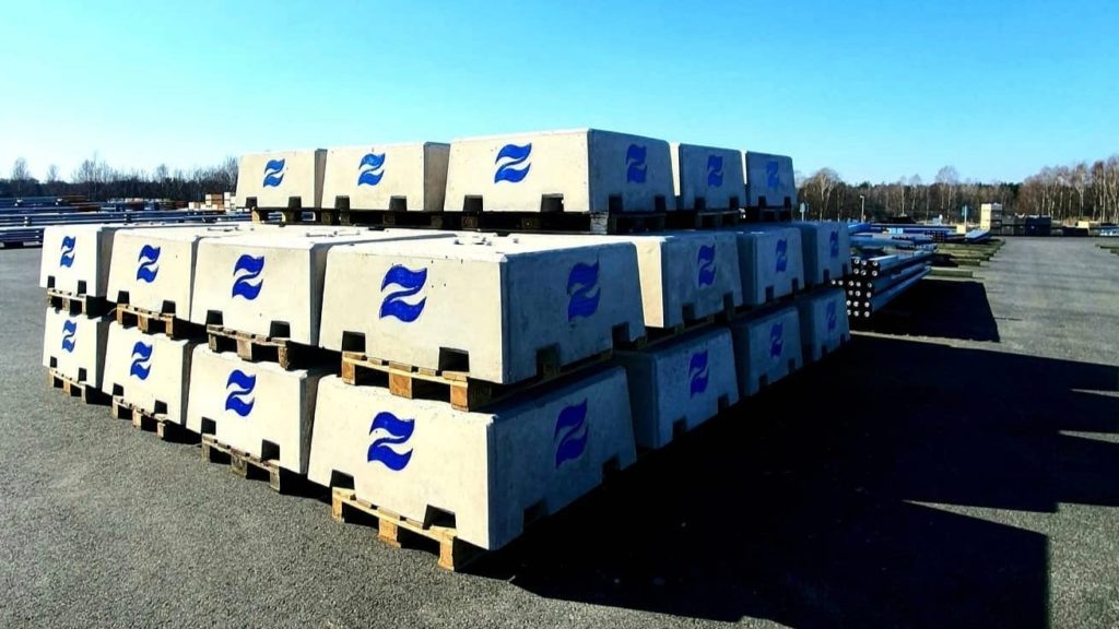 Z-Block, concrete foundation, Portable foundation, gravity foundation