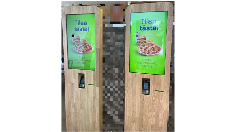 Solteq Commerce Cloud self-service kiosk