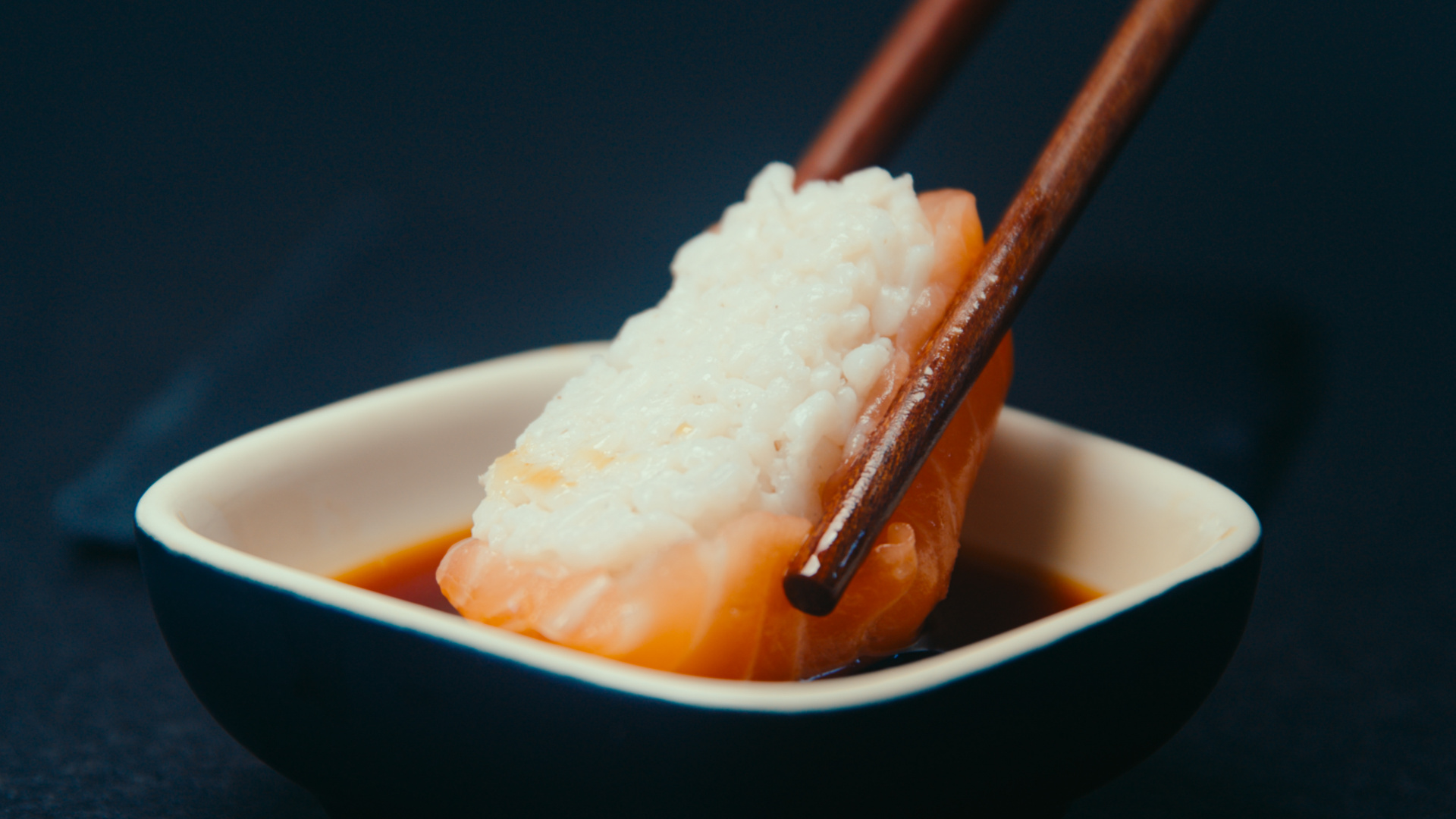 KING KONJAC SUSHIPOHJA – uusi kevyt tapa nauttia herkullista sushia.