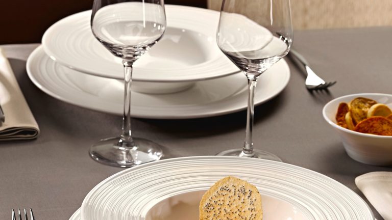 Tableware set Bone China Skyline