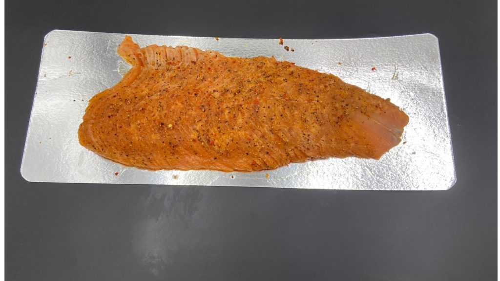 Kallrökt skivad lax Citronpeppar 1,4-1,8 kg