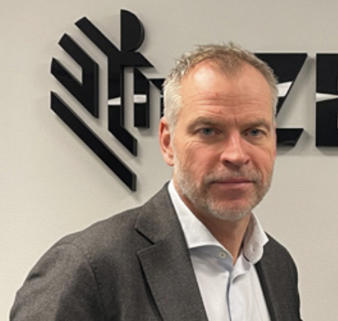 Mattias Lindström