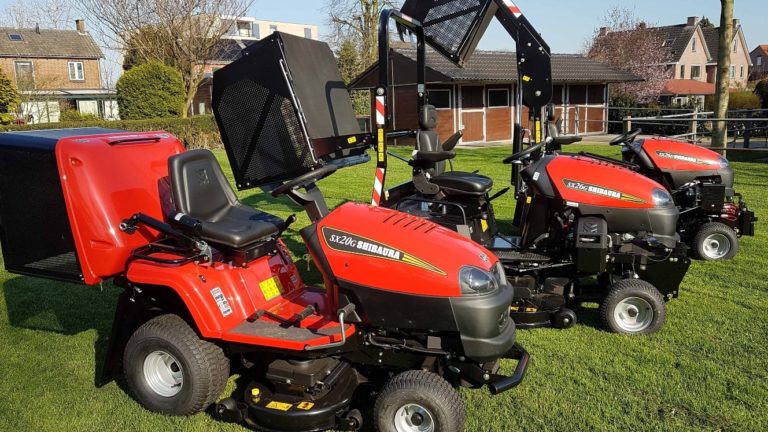 Shibaura SX20G, SX26G, SX26D zitmaaiers met grasopvang