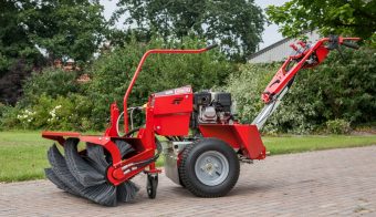 NIMOS Onkruidborstelmachine Mug HA Rolbezem