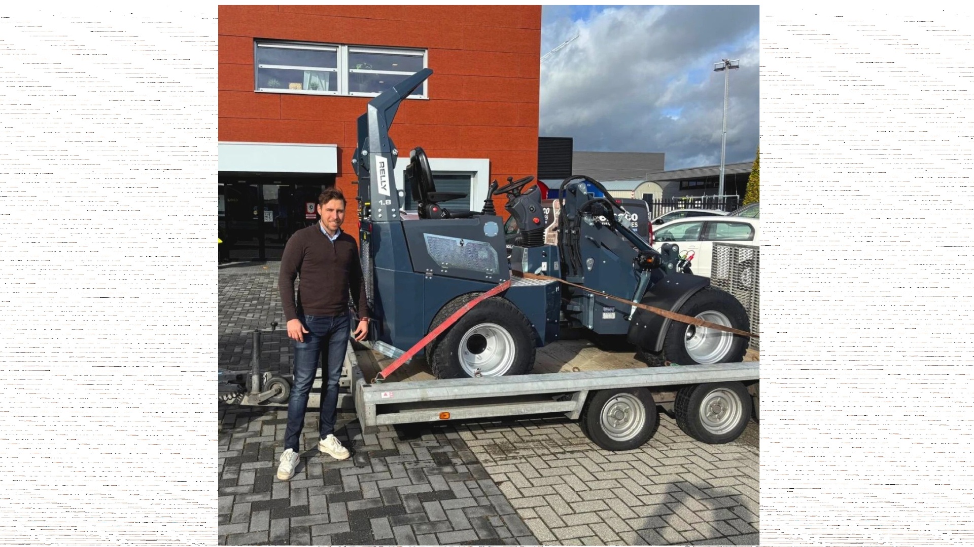 Relly 1.8C mini shovel uitgeleverd aan Nijverdal Infra