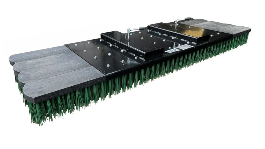 Inveegborstel 4-rij 2 meter voor diverse shovels