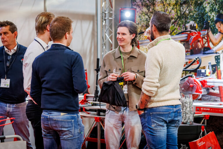 DE_GROENE_SECTOR_January15,20261835_EwaldGeerdink_1B8A0188-CR3___Beursvloer