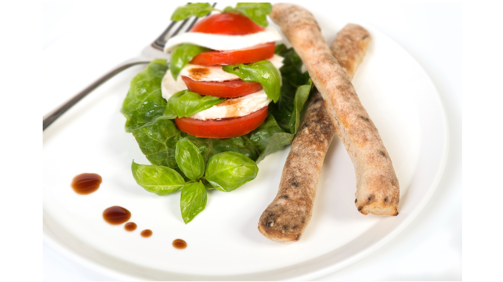 Nina Cocktails and One Bites