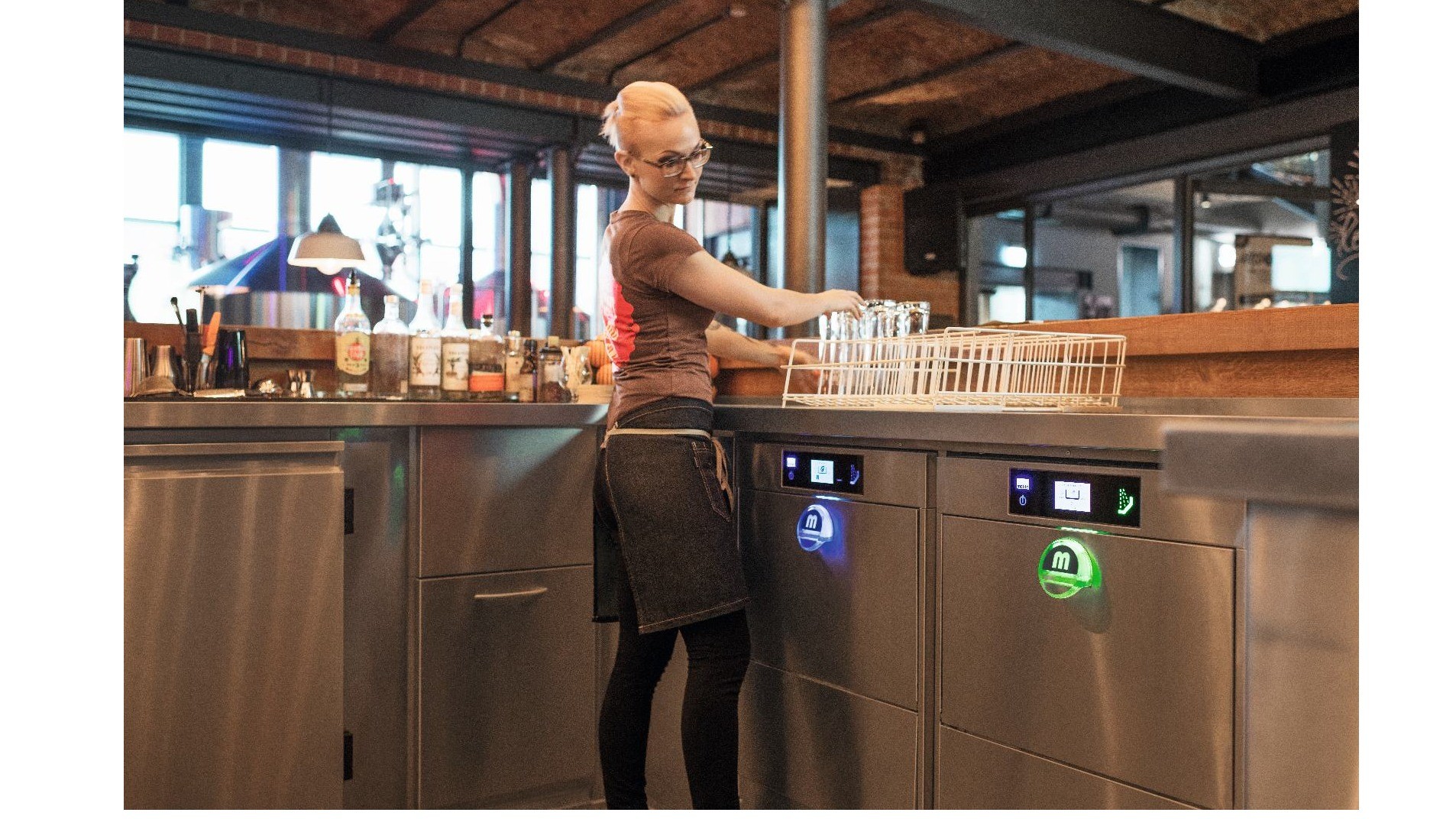 Snel, energiezuinig en ruimtebesparend: M-iClean U glazenspoelmachine | Winnaar Horeca Expo Innovation Award 2019