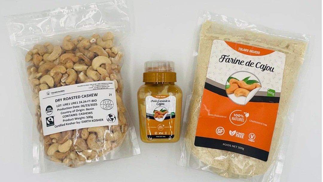 Tolaro Global est une référence béninoise dans la transformation de la noix de cajou depuis 2010, avec plus de 600 emplois durables créés. Ses produits (premium) sont: amandes croquantes (100, 400, 500 g), farine fine (500 g) et purée (200, 500 g).