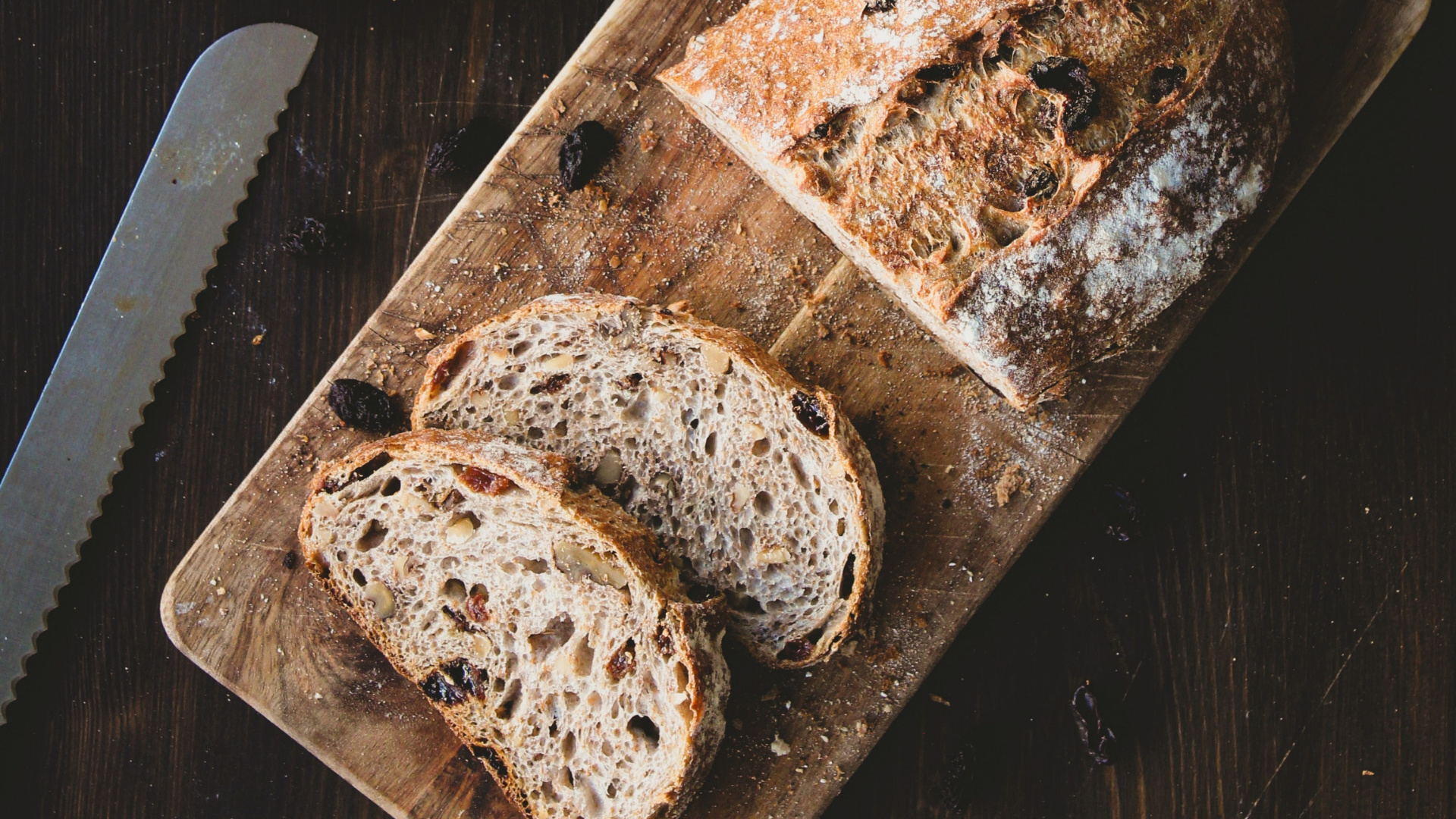 ref. 8652 – Noten-Rozijnenbrood 400g