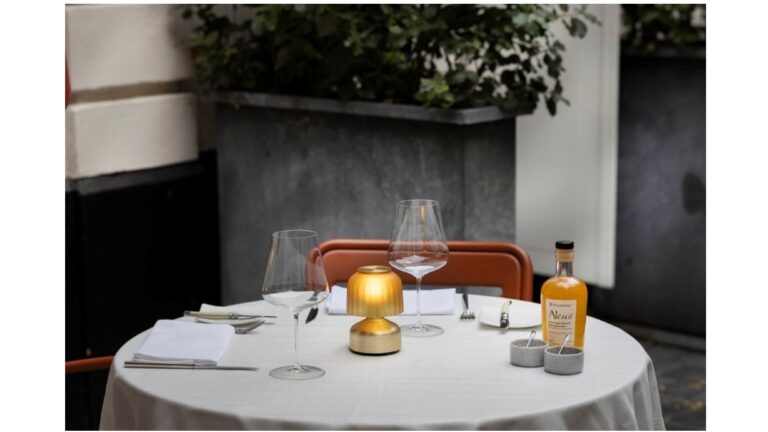 MIMOSA LAMPE DE TABLE