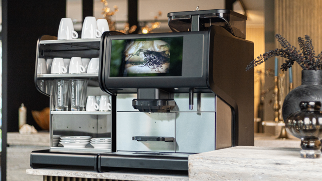 Panama – Innovation et Perfection L’Aequator Panama allie technologie avancée et design compact et élégant. Avec Lattiz® et son système modulaire, elle offre un café de qualité supérieure facilement.