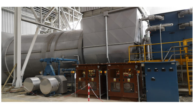 Single-stage axial fan