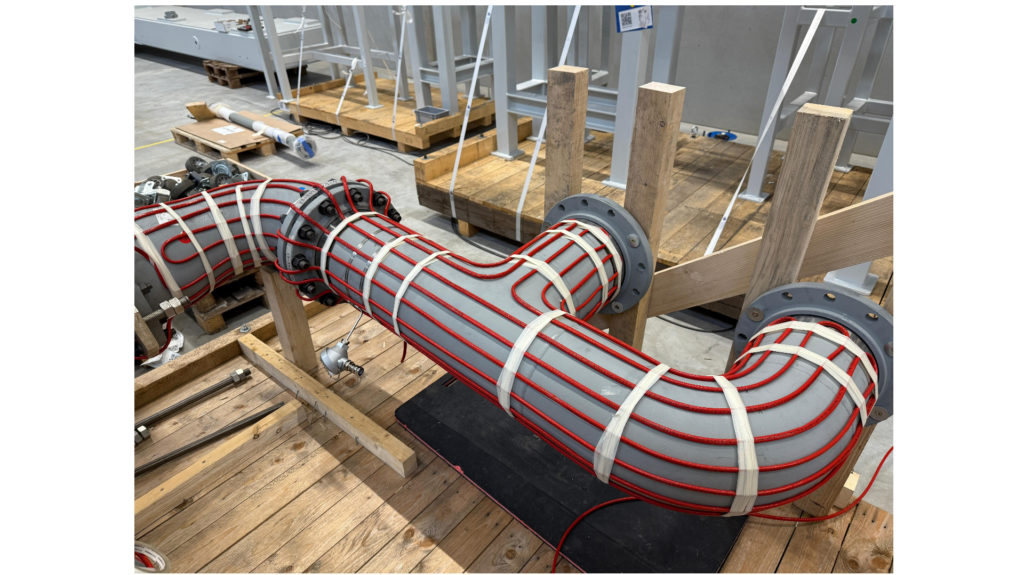 Electrical tracing on pipeline.