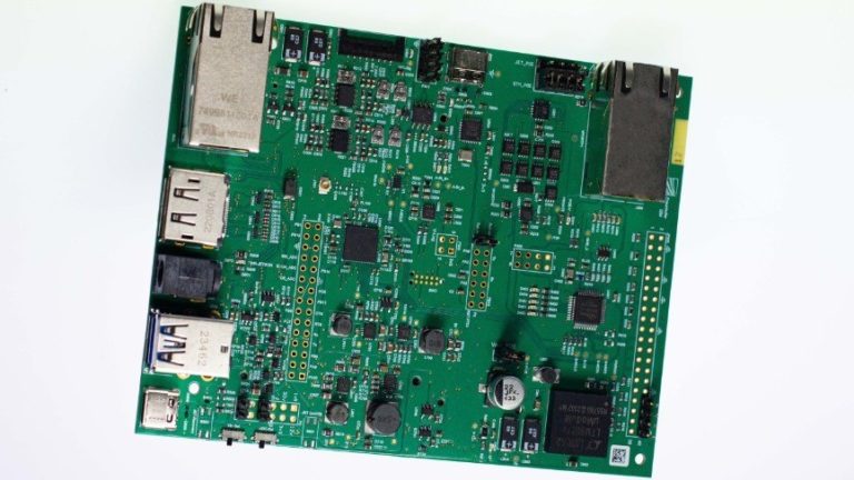 Fortune – Sensor gateway with hybrid architecture for high-performance edge AI applications – Fraunhofer IZM