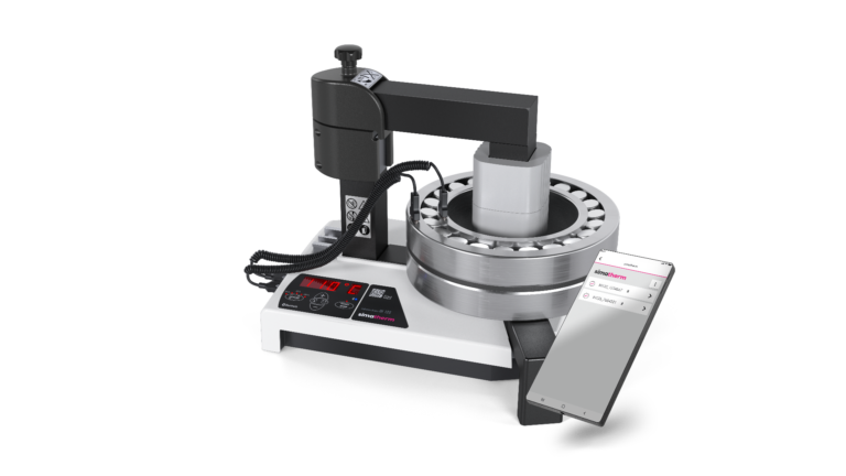 NEU: simatherm IH 125 – Die Zukunft der Induktionserwärmung Das NEUE simatherm IH 125 wird ab März 2025 erhältlich sein und bringt Innovation in jeden Arbeitsablauf. Das leichteste Gerät seiner Klasse – entwickelt für maximale Effizienz und Mobilität.