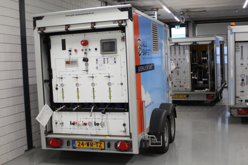 Breathing air unit electric