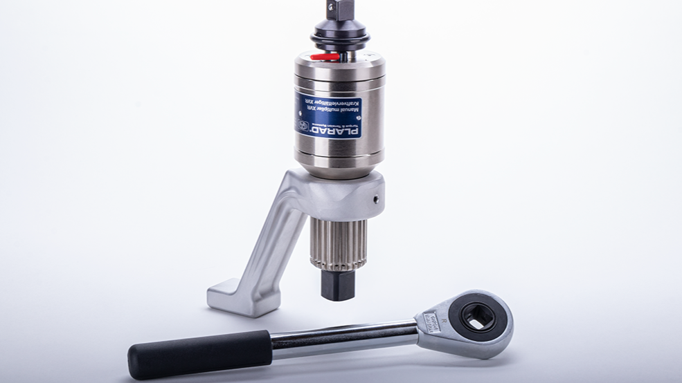 PLARAD – manual torque multiplier