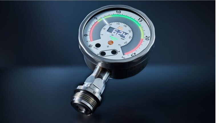 Electronic manometer with smart pressure display