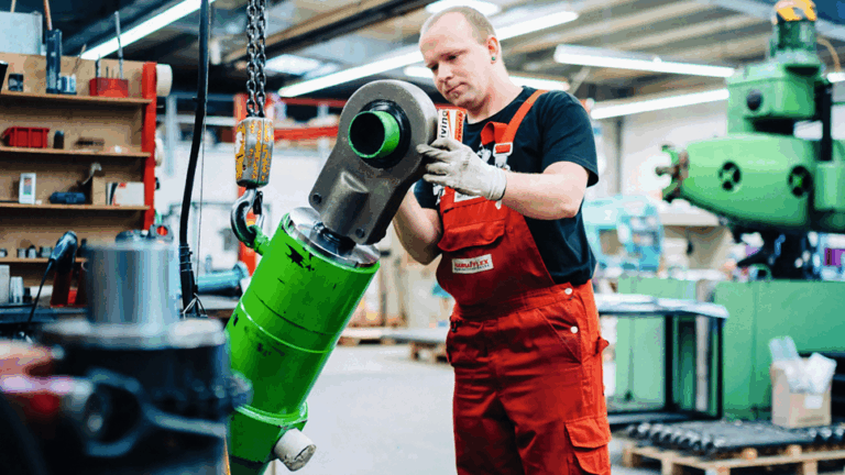 Hydraulic cylinder repair