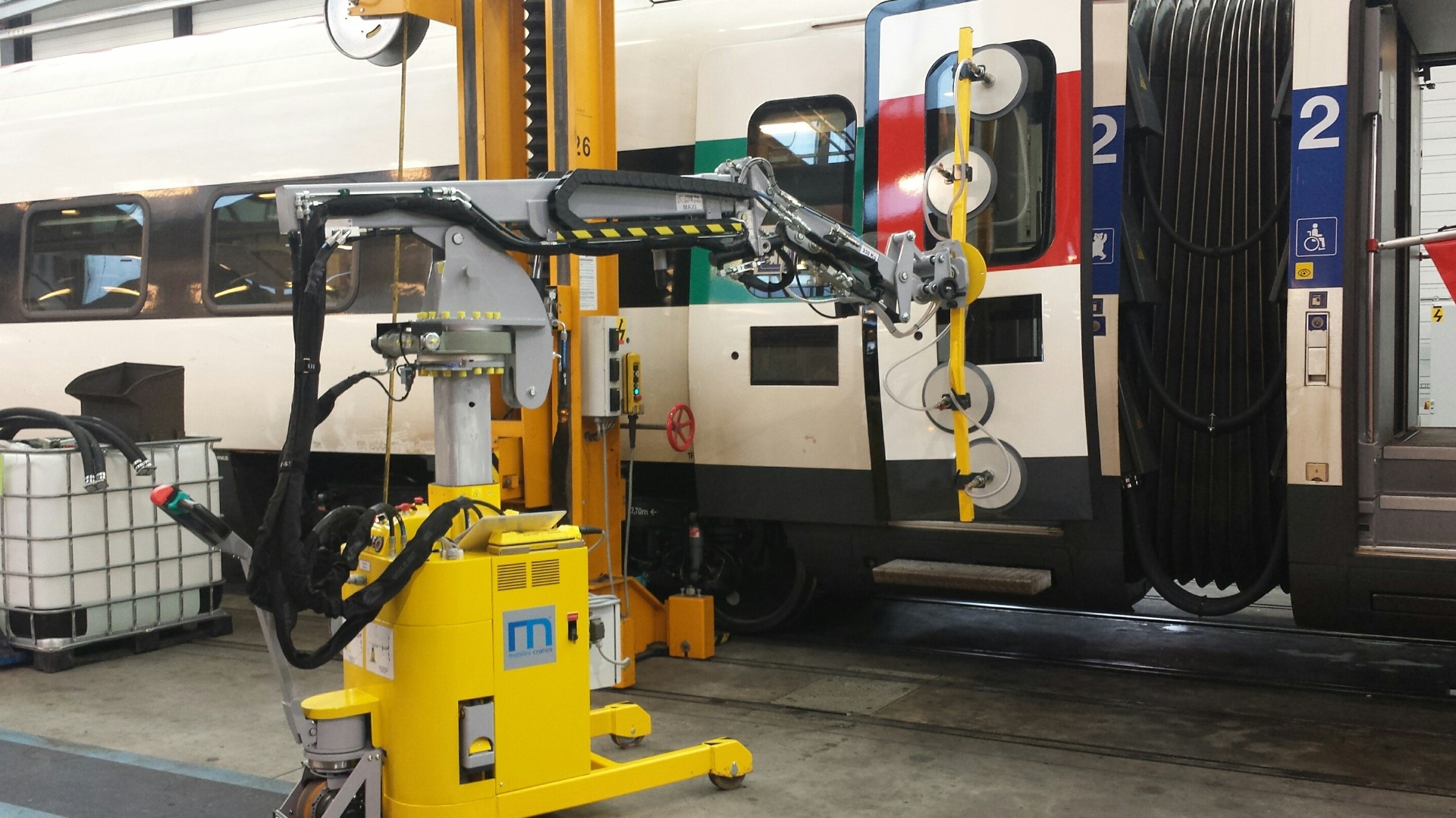 Discover the Mini Crane 12MO S180 BPV – Compact, Powerful, Versatile