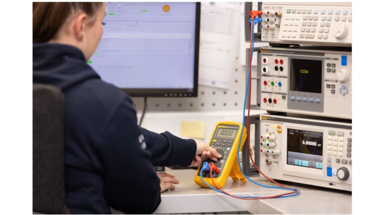 Kalibrierung von elektrischen Messgrößen