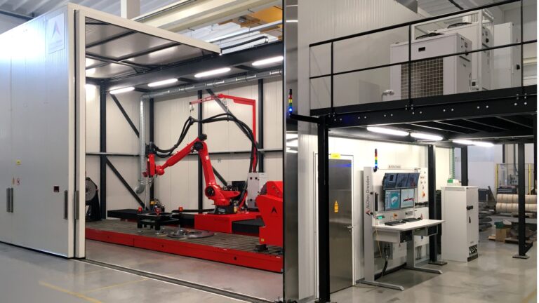 Anlagenbau – Roboterbasierte Laseranlagen