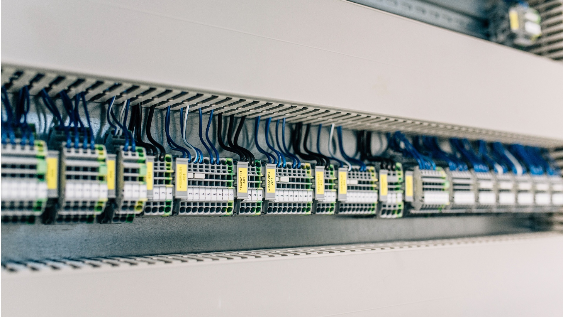 Electronics technician (m/f/d)