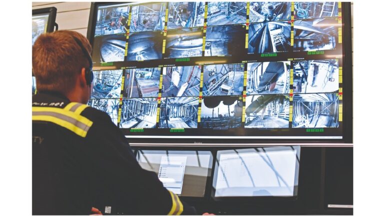 Total Safety setzt Maßstäbe – seit über 22 Jahren. Schon bevor Confined Space Monitoring (CCSM) zum Standard wurde, haben wir die Risiken erkannt und eine bahnbrechende Lösung entwickelt.