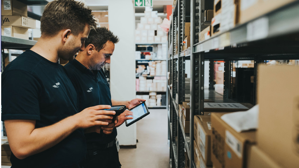 Success Story: EWE TEL optimiert Lagerprozesse mit der Ontego Mobility App