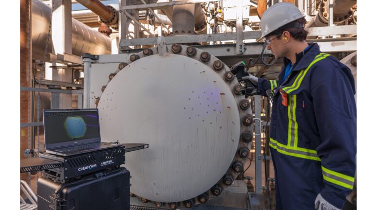 HandySCAN 3D | BLACK Series: Metrology-grade portable 3D scanner