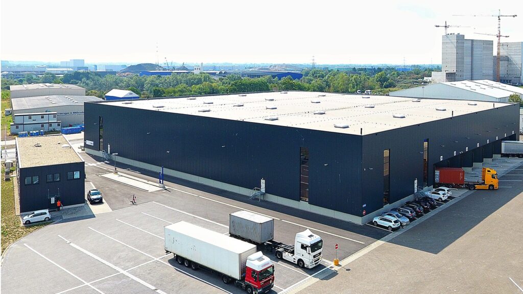 Piepenbrock wins new contract for industrial cleaning at Johs. Stelten GmbH & Co. KG