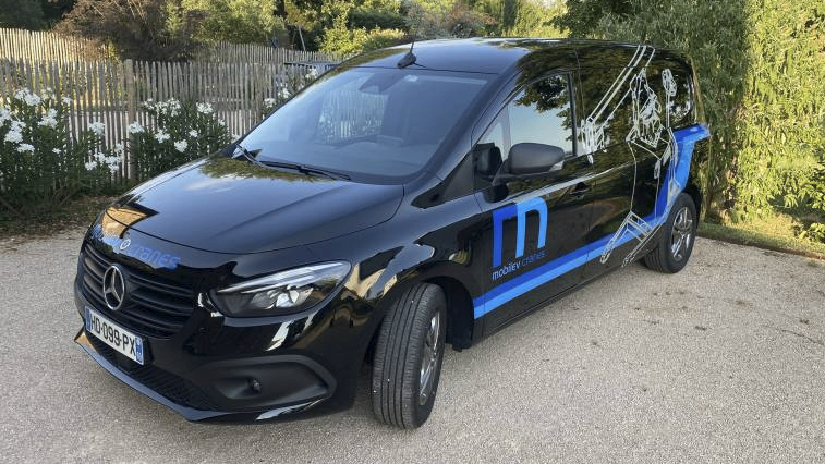 Mobilev Cranes Service Vehicle – Fast and Reliable On‑Site Technical Support