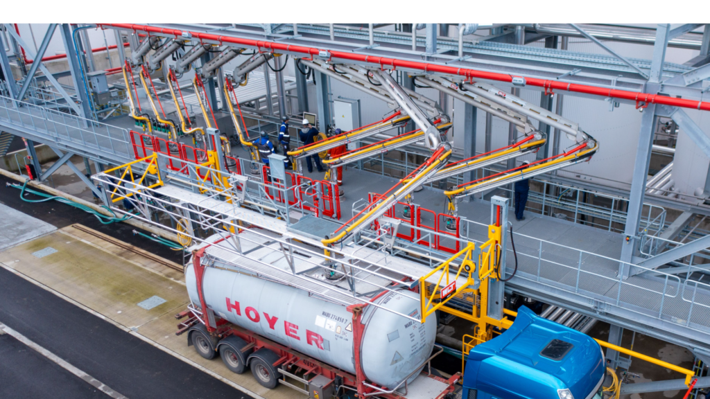 Truck loading arms