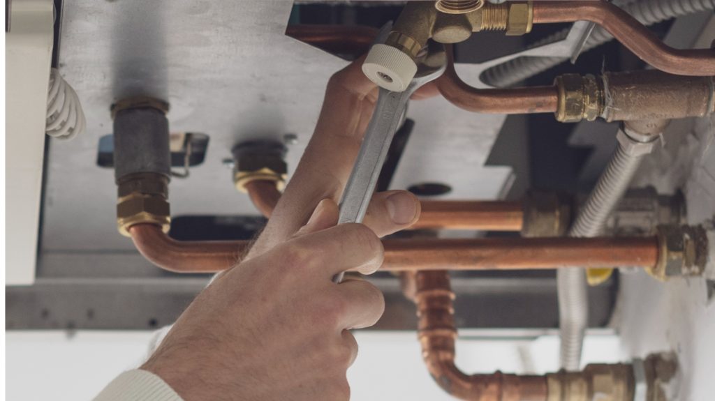 Koeltechnieker warmtepomp