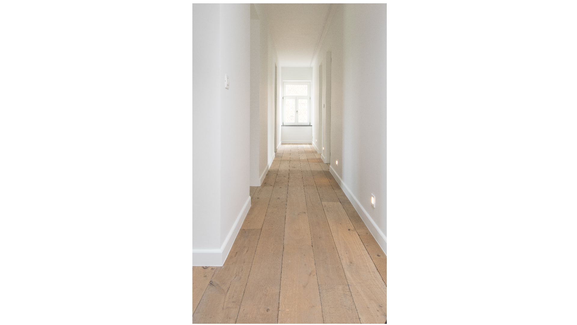 Verouderde massieve plankenvloeren