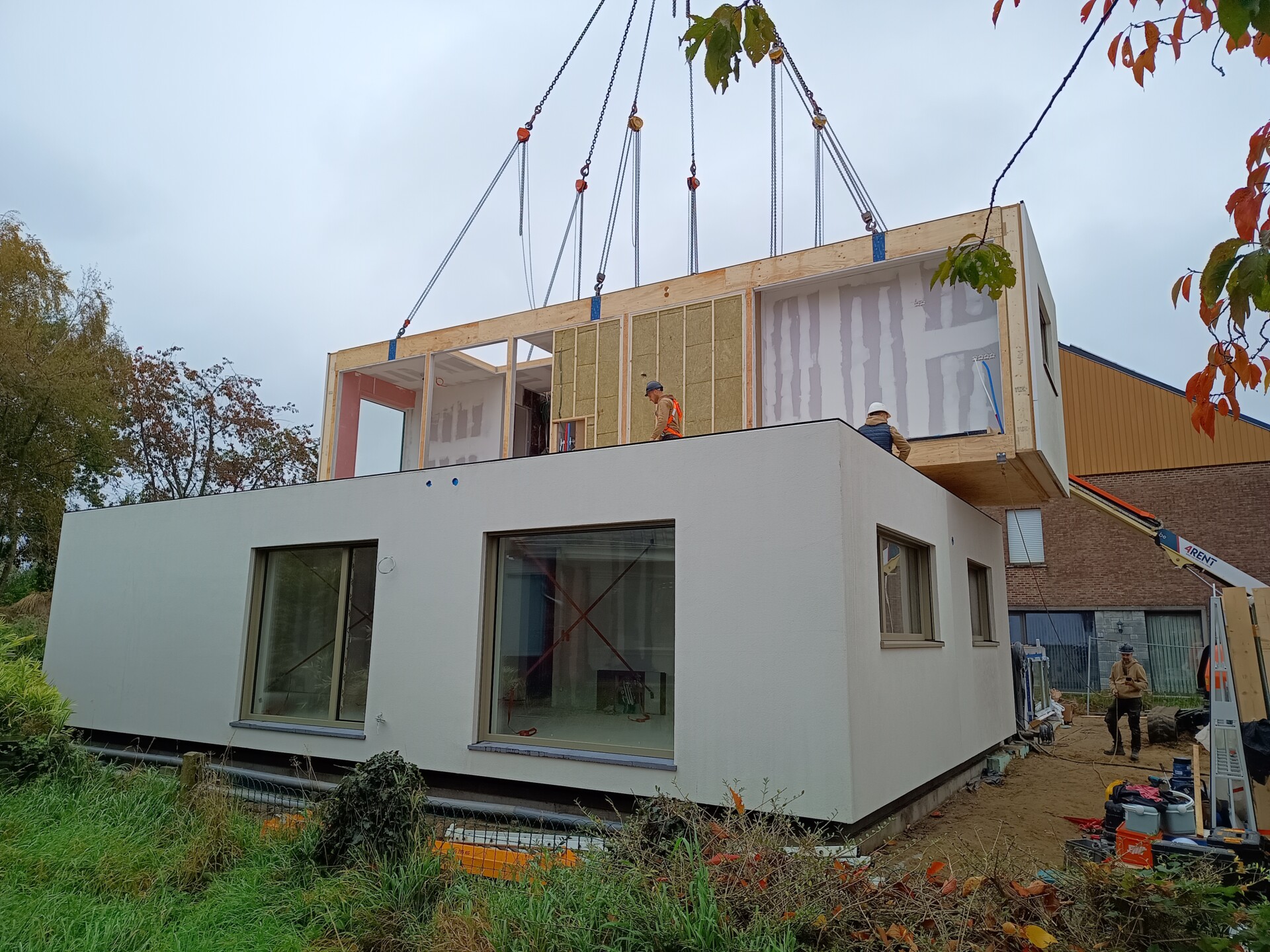 Compacte cohousen met 3 gezinnen