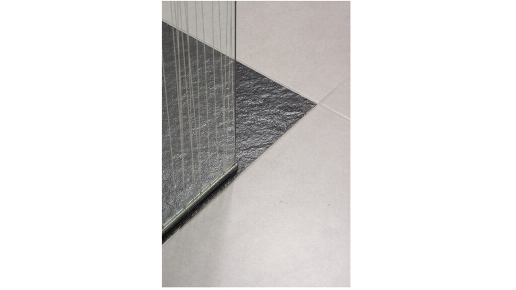 Doucheplaat in composiet