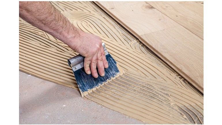 Lijm en toebehoren parket