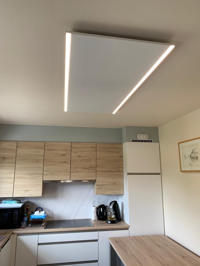 INFRAROOD VERWARMING MET VERLICHTING