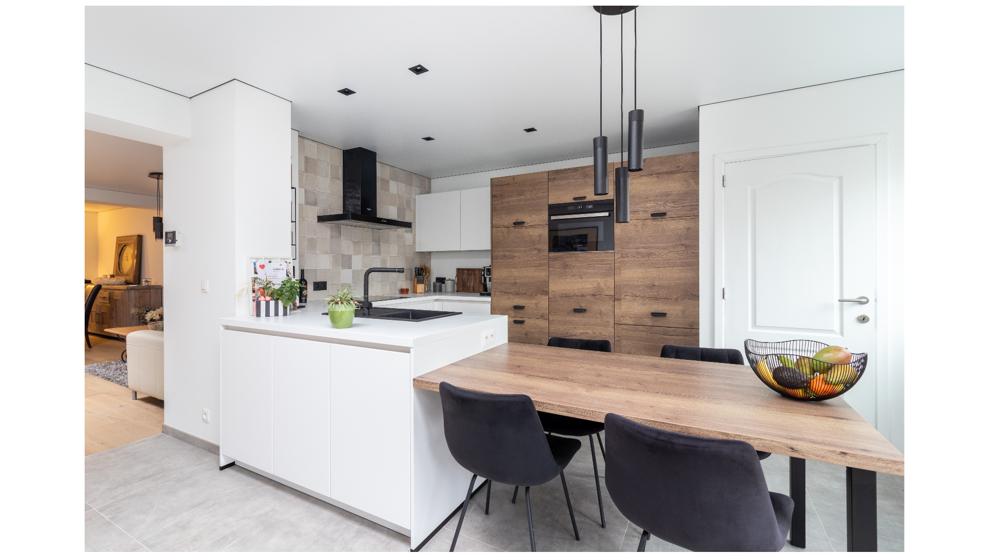 Akoestische spanplafonds en -wanden