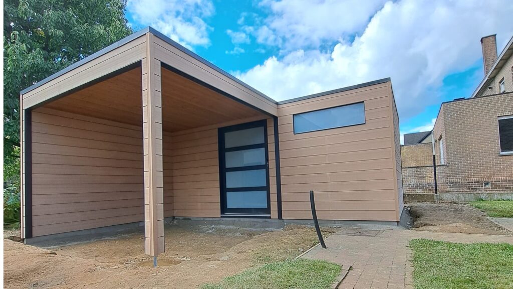 Cube Linea met aangebouwde overkapping