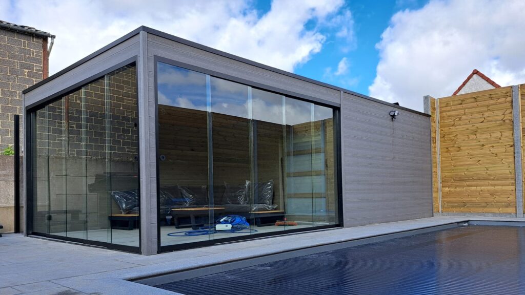 Classic Puur met glazen schuifwanden