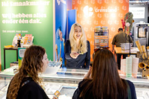 Grensland Eline van der Wal